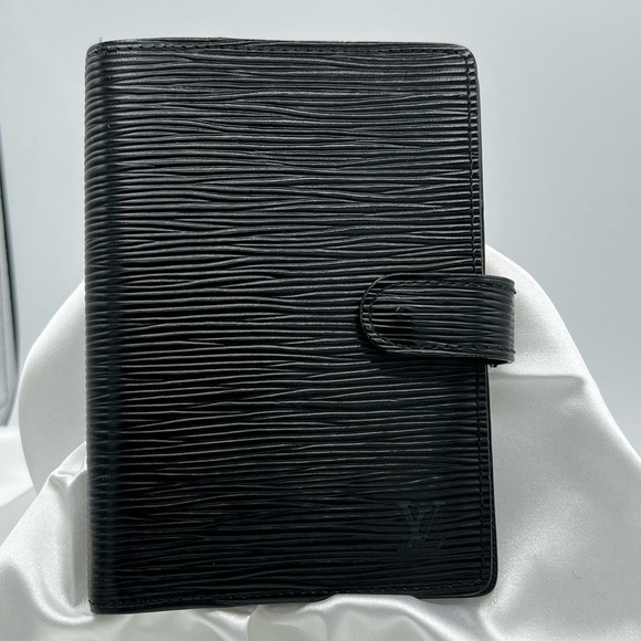 LOUIS VUITTON Black Epi Mini Agenda PM PRICE SLASH! EUC - Picture 1 of 8